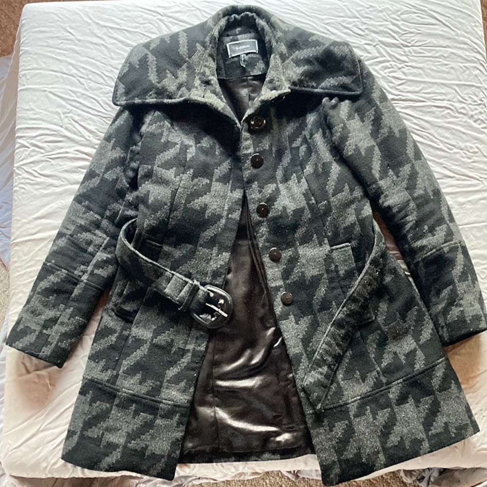 Le chateau winter wool coat